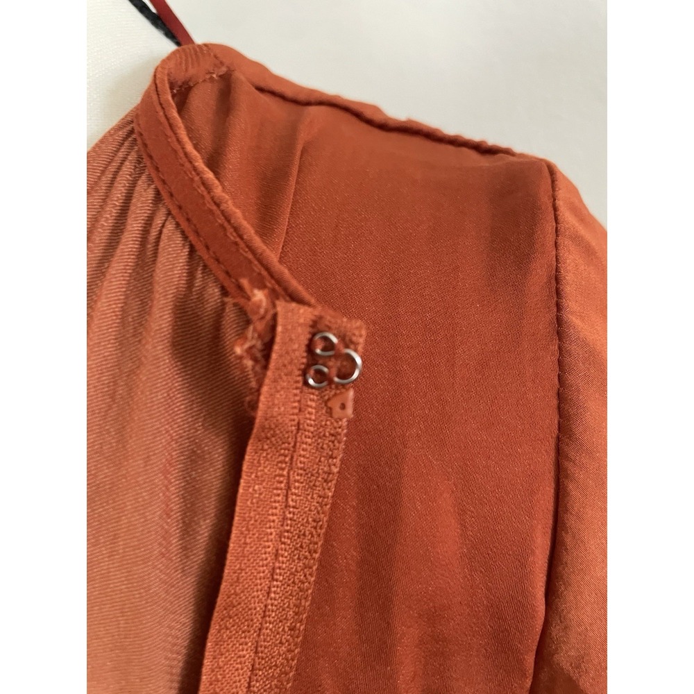 Francesca's SSFLUTTERS High-Low Tie-Front Midi Dress Burnt Orange Rust Small NWT - Picture 8 of 13